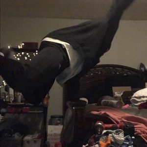 Meet your Posher, Fidel